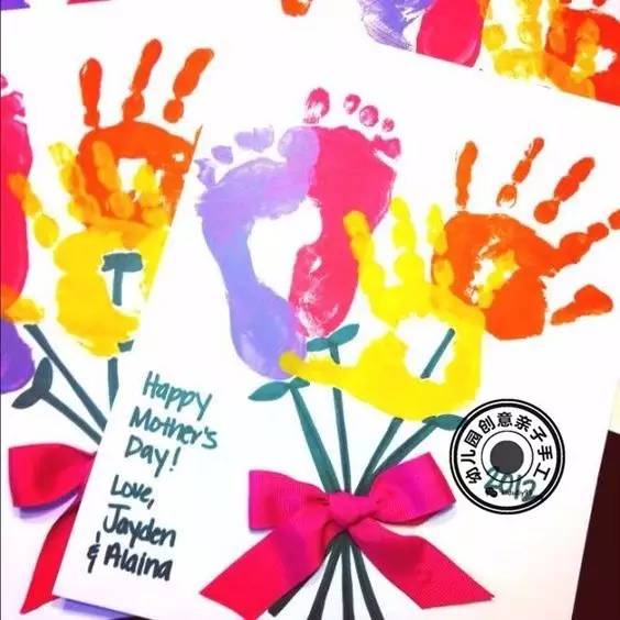 手工作品小花粘贴画幼儿园,手掌涂鸦创意画幼儿园