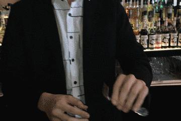 三里屯的这家店,让我甘心被“无人头”戏弄