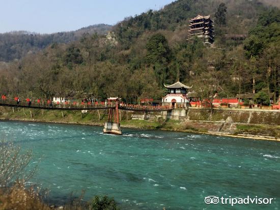 全球被破坏的景点,全球28处被遗弃的绝美景点长城