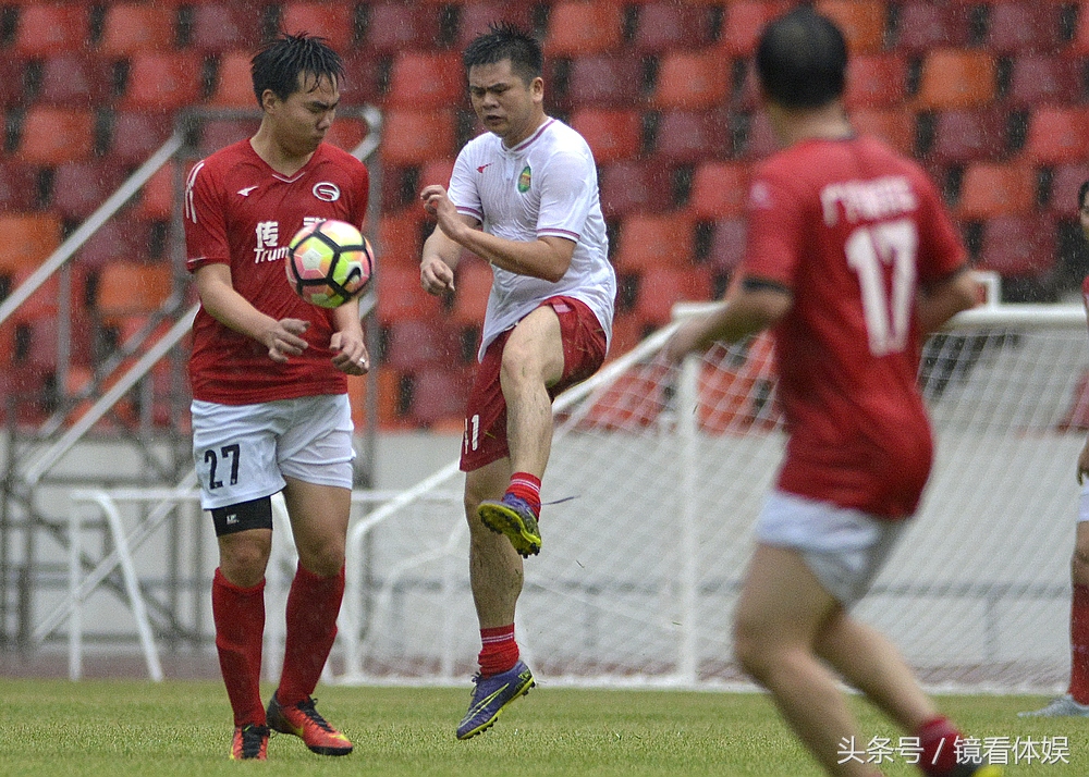 下雨天户外做什么运动,下雨天男生的暖心动作