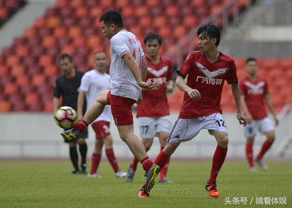 图说：下雨天男人户外*爱做**做的运动要注意什么