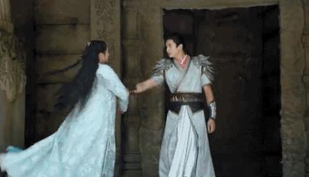 杨幂迷弟张云龙,张云龙说杨幂不是他老板什么综艺