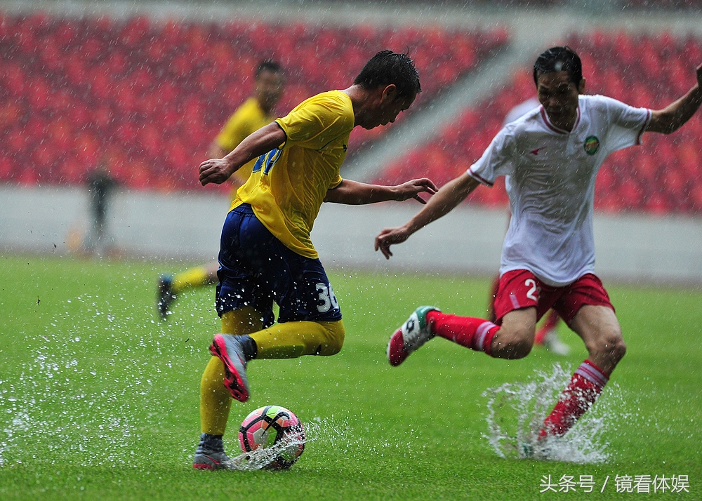下雨天户外做什么运动,下雨天男生的暖心动作