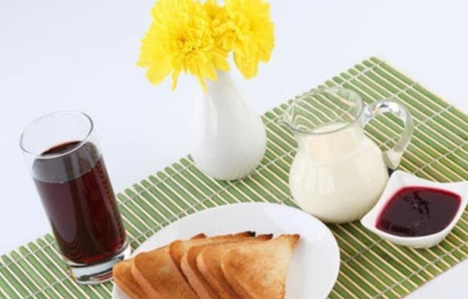 怎样能让自己的胃变小吃得少,如何饮食让胃变小