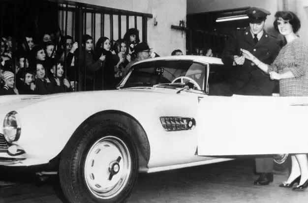 宝马有哪些豪车,宝马有什么超跑