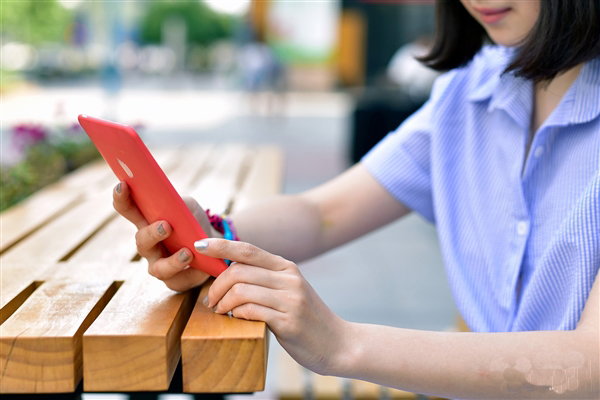 比kindle更出色，这款电子书阅读器最近火了！