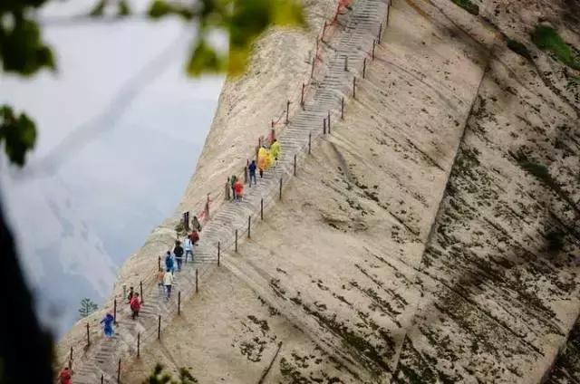 趁着开学季，顺便带爸妈来华山吧！
