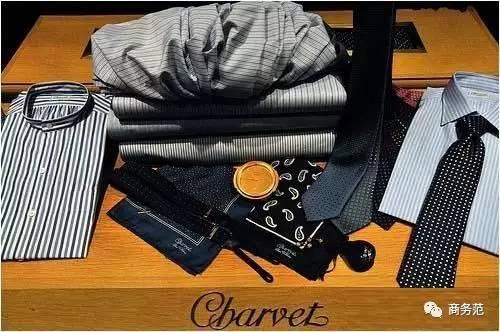 最适合30岁男人穿的品牌,30岁成功男人穿哪些品牌