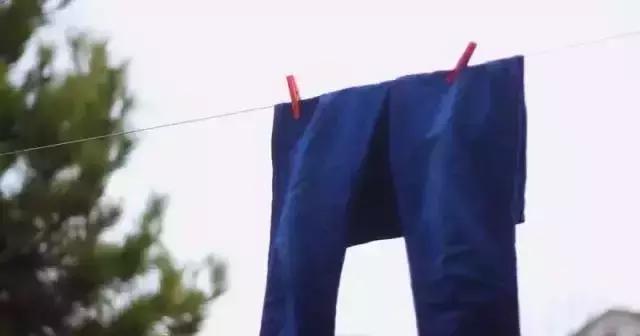 夏季衣服缩水了怎么让它变回原形,羊毛衣服机洗缩水了怎么恢复原样