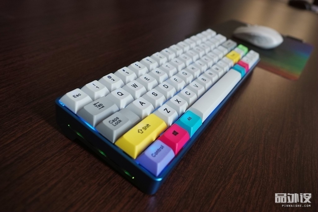 凯酷客制化机械键盘KC-SP64评测