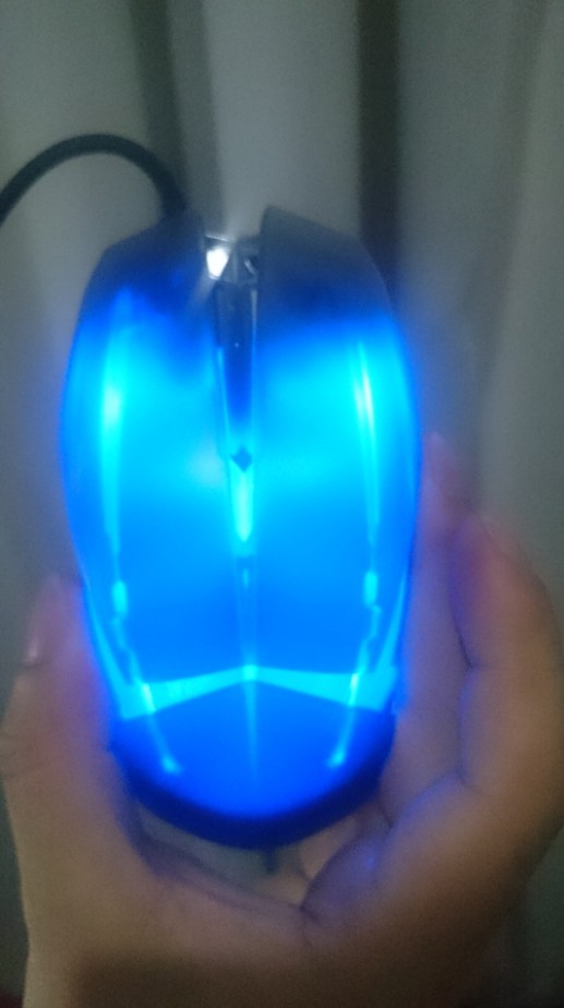 你的鼠标能不能做到这么炫酷,便宜的鼠标都很炫酷