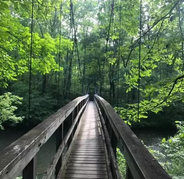 旅行穿搭运动风格,徒步运动怎么搭配衣服