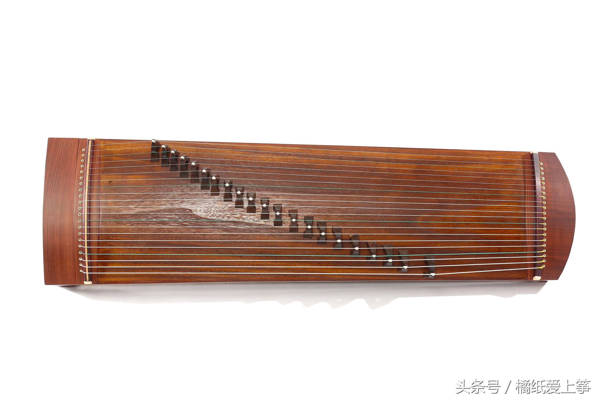 如何选择购买古筝,怎样挑选小古筝