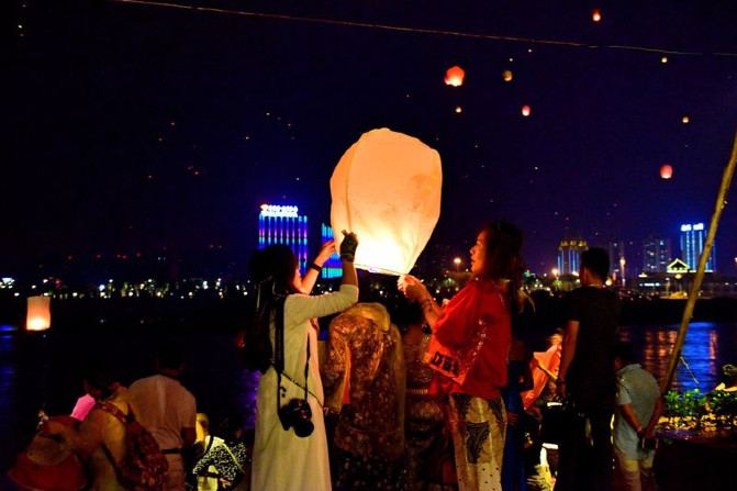 去西双版纳旅游吃住行攻略,去西双版纳旅行自由行攻略