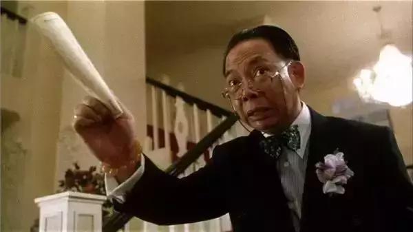 他们曾经是周星驰老爸，各个都是影坛大咖，现已去世大半