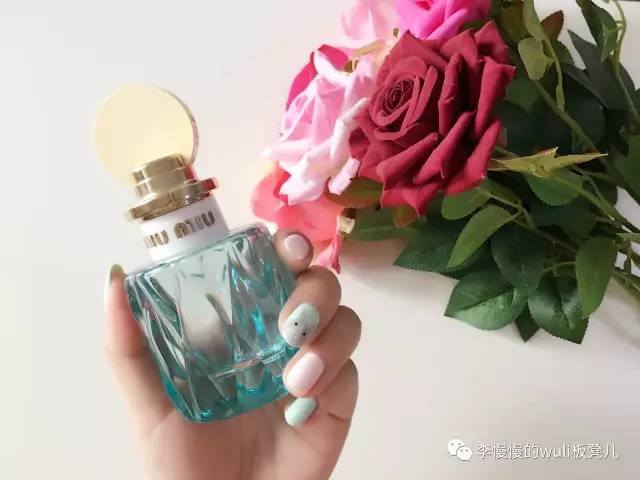 短途旅行我的化妆包里有什么 (出门旅行我的化妆包里都有什么)