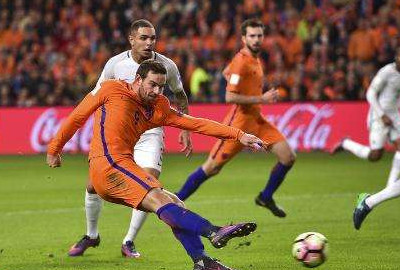 荷兰被打败的直接因素,荷兰连续两届世界杯被阿根廷淘汰