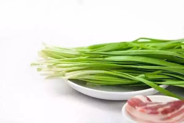 越难吃的菜越有营养？这让我想起小时候在汉中吃折耳根的日子