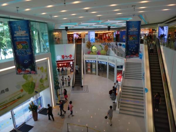 香港旅游购物全攻略,香港迪士尼国际免税店购物攻略