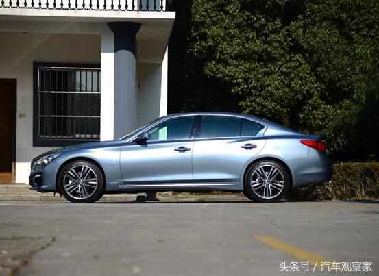 英菲尼迪q50l豪华运动版上路,英菲尼迪q50l与雷克萨斯es200对比