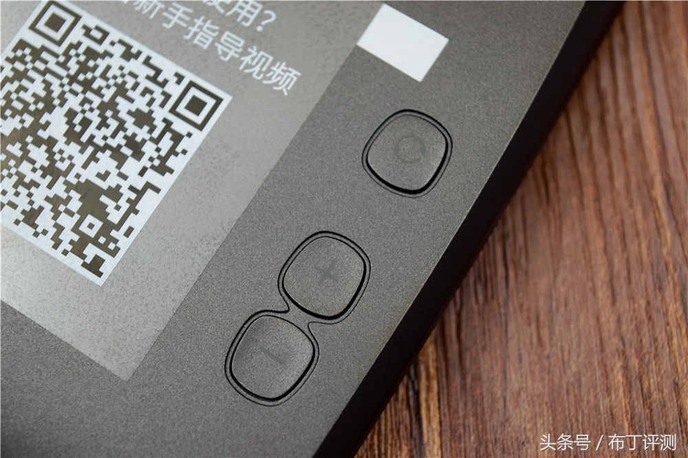 宝马改hud要换哪些东西,宝马330i标配hud抬头显示么