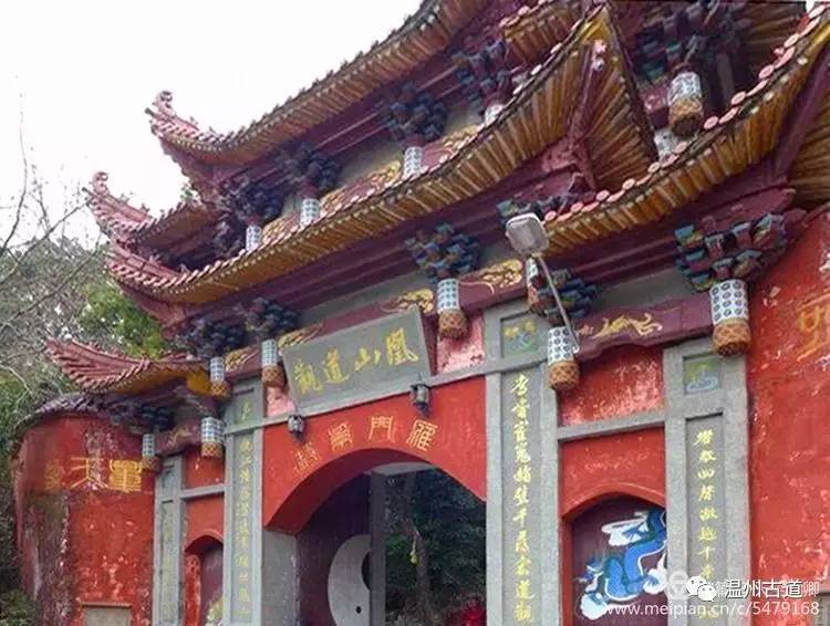 乐清白石凤凰山在哪,乐清白石山上好玩的地方