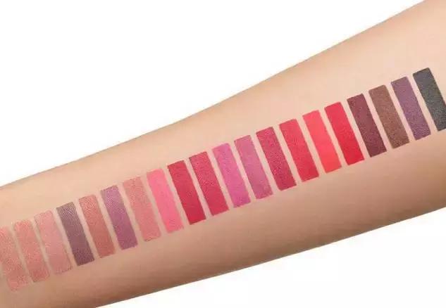 平价圣诞限定礼盒彩妆,圣诞限定彩妆合集