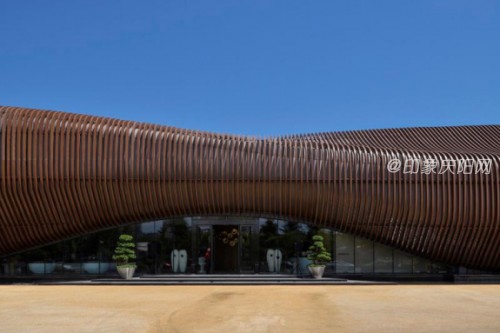 青年设计师梁昕夏Victor