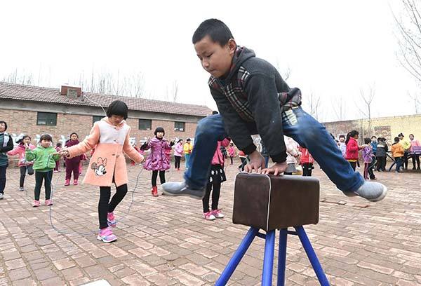 快乐操场捐赠名单,快乐操场捐赠仪式上校长致欢迎词