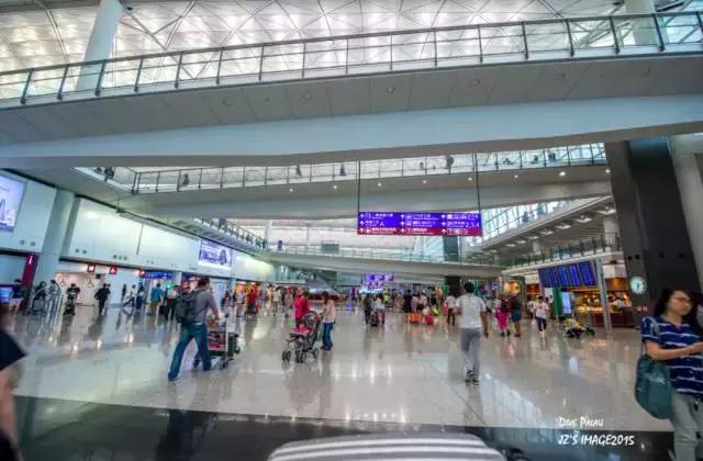 日本机场买什么最便宜,机场上有什么值得买的东西