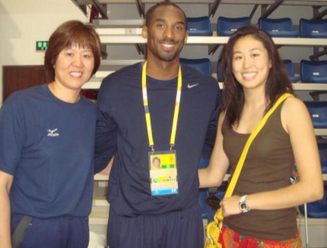 郎平朱婷天津重聚视频,郎平与女儿温馨相聚纽约