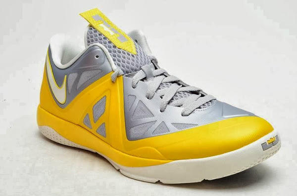 nba球星对詹姆斯球鞋的评价,詹姆斯支线见证5代偏小吗