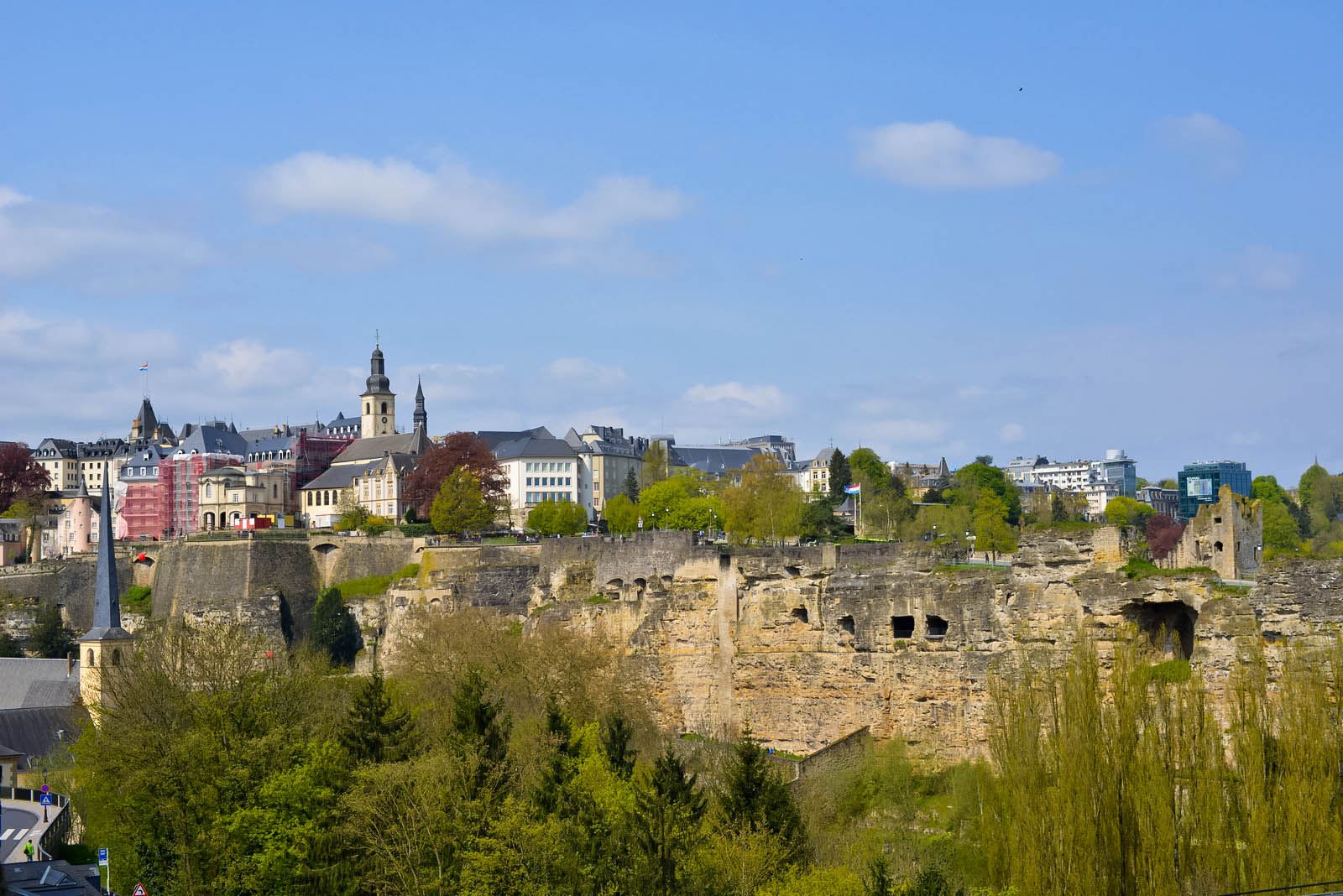 卢森堡最好看的城堡,卢森堡为什么被叫做袖珍王国