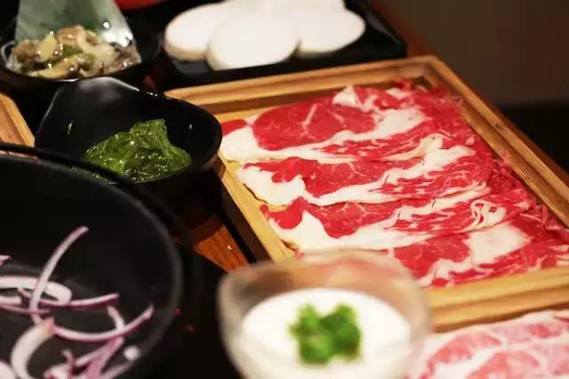 伊势丹楼上,仁恒伊势丹寿喜烧自助