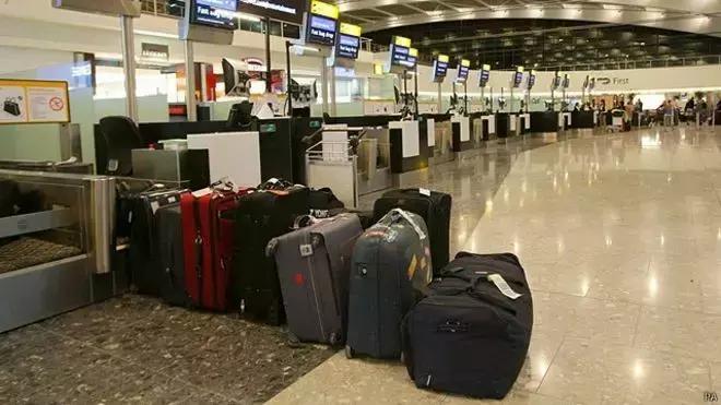 国内航空公司手提行李查得严吗,机场严查行李规定