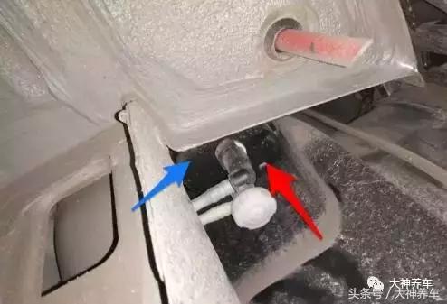 汽修发动机机舱部件详解,汽车发动机舱全部零件名称图解