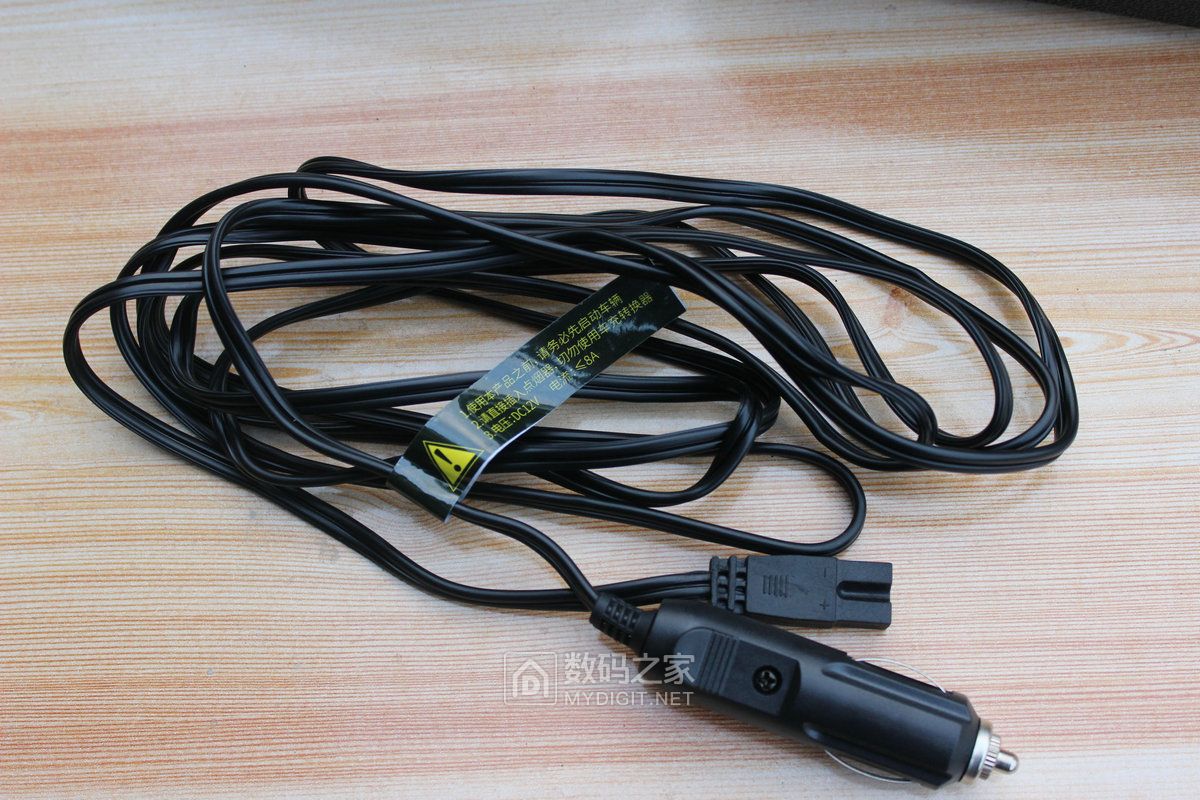 tcl车载充气泵为国产点赞,tcl汽车充气泵