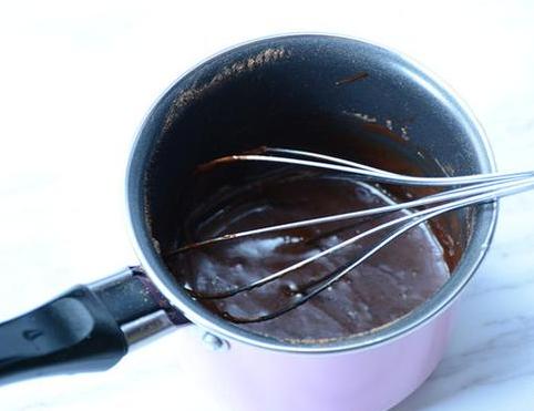 用了焦糖味的棉花糖混合了摩卡的味道，味道特别好吃