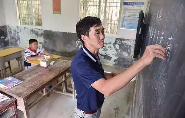 致老师｜潜山的你永远最美