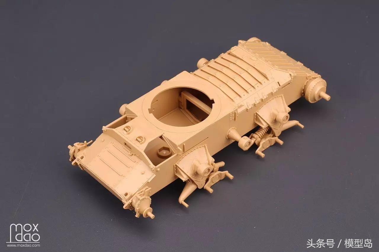 田宫新品35352圣瓦伦丁战车|板件评测