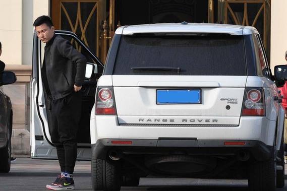 国足球员赵明剑座驾,国足球星座驾