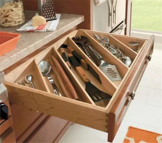 不打柜子怎么增加收纳空间,越来越多人不用电视柜