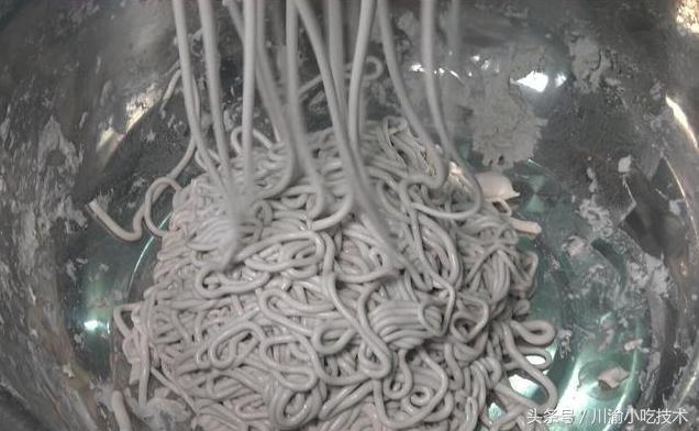 重庆正宗酸辣粉制作方法,酸辣粉制作方法培训