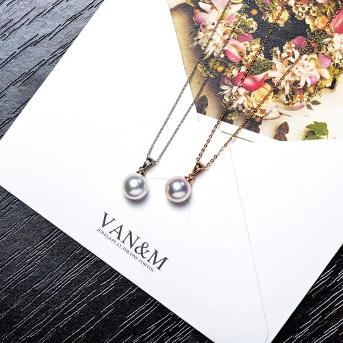 撩妹礼物送什么？听我的没错！