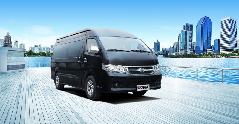 国内各大车企,23年新款海格38座客车报价