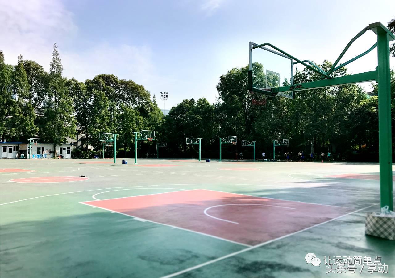 成都最酷篮球场,长沙超美的室外篮球场