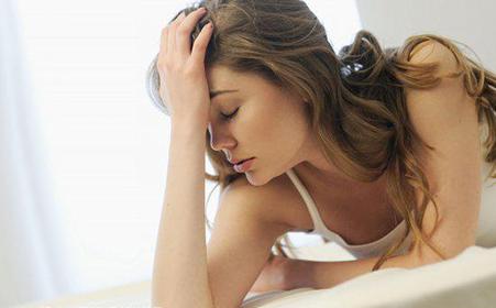 更年期女性甲亢最明显的症状,更年期和甲亢同时发病的结果