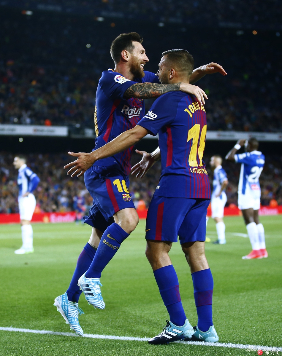 梅西上脚的第一双adidas,梅西上脚阿迪达斯boost19