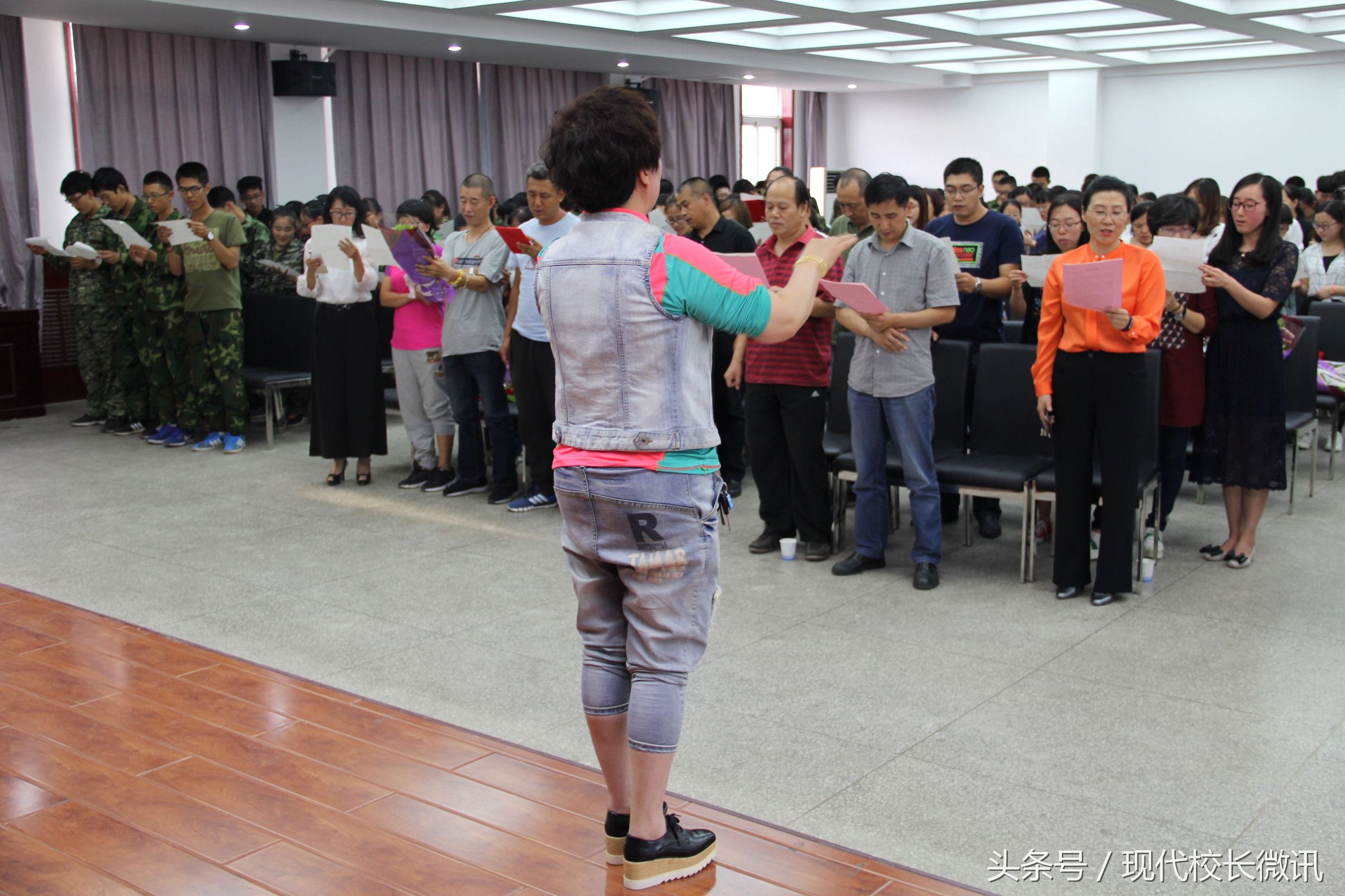 太原私立学校教师节表彰,太原新希望教师节表彰会