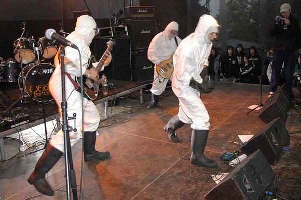 音乐风格详解和超多试听，看看你跑偏了没？（金属风格）